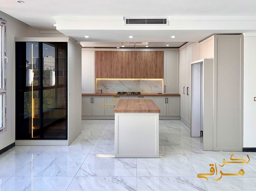 طراحی کابینت ممبران با درب ساده و روکش وکیوم