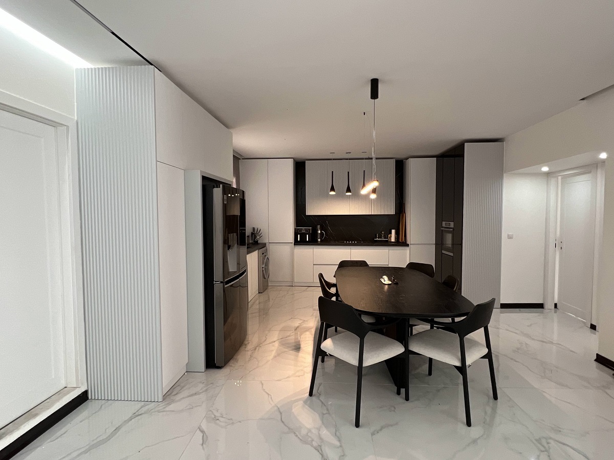قیمت کابینت های گلاس سفید طوسی