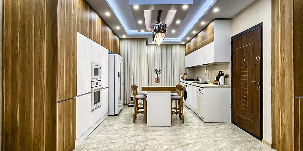 نمونه کار کابینت طرح چوب و سفید مدرن