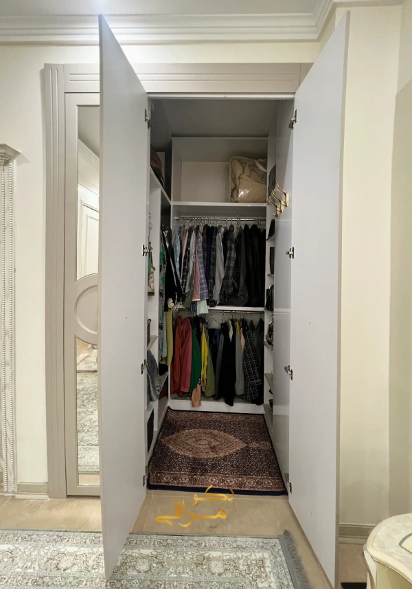عکس کلوزت روم در اتاق خواب