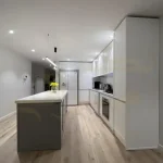 عکس کابینت با دستگیره مخفی
